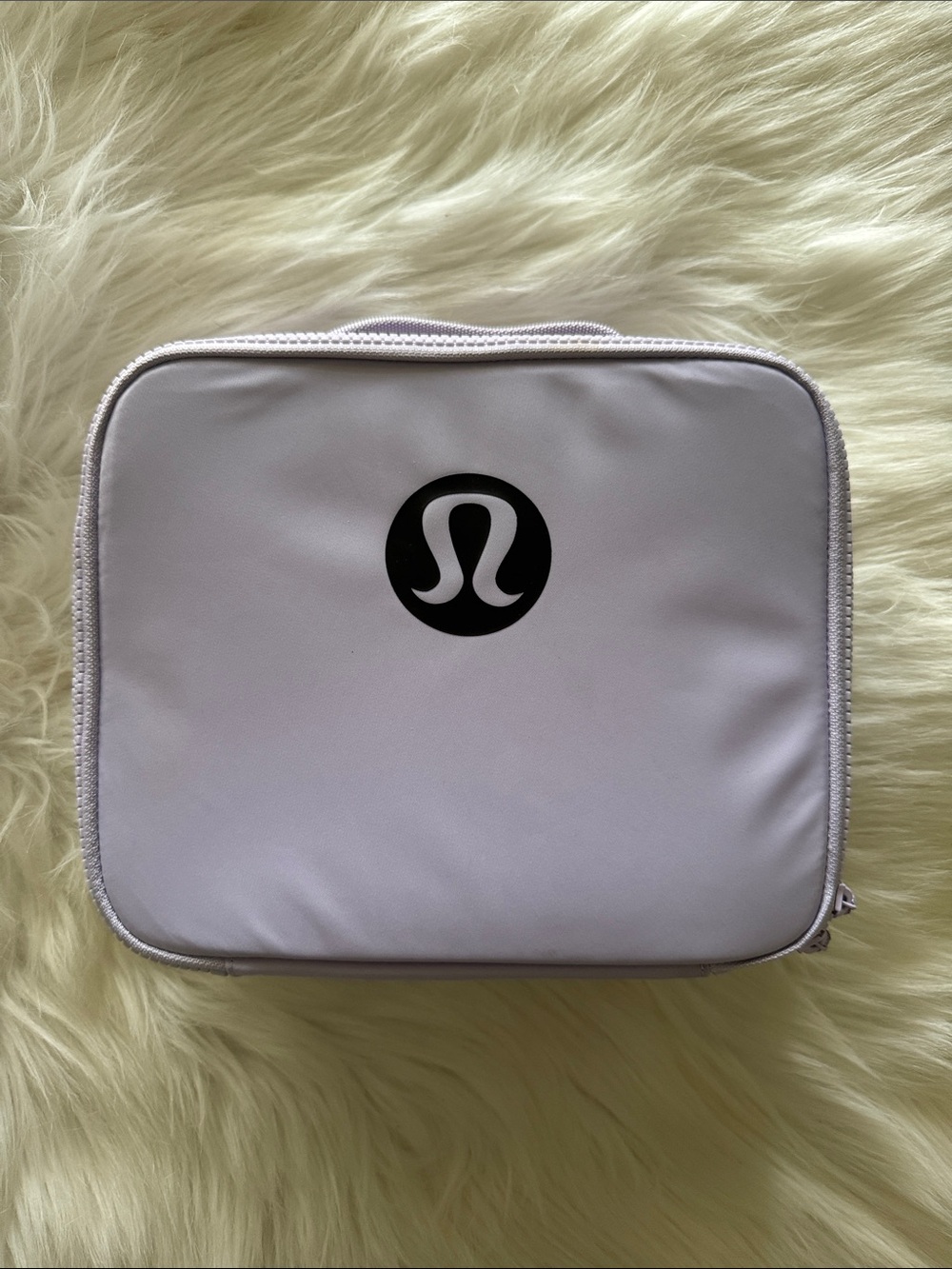 Lululemon New Crew Lunch Box- purple